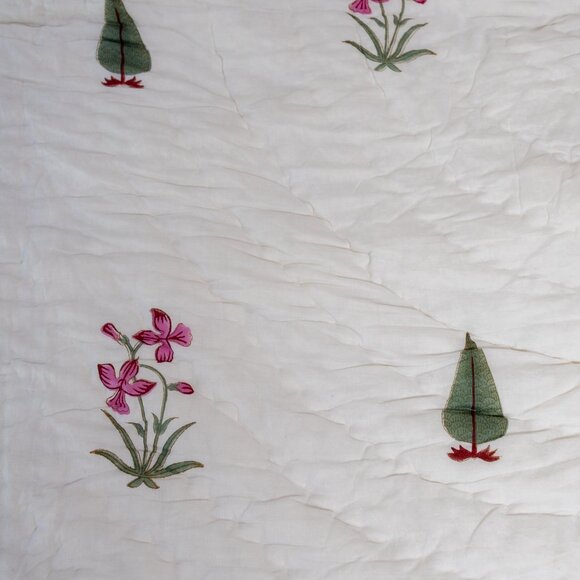 The Serena Quilt - Picture 3 of 9